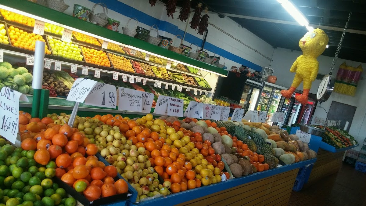 Fresh produce display
