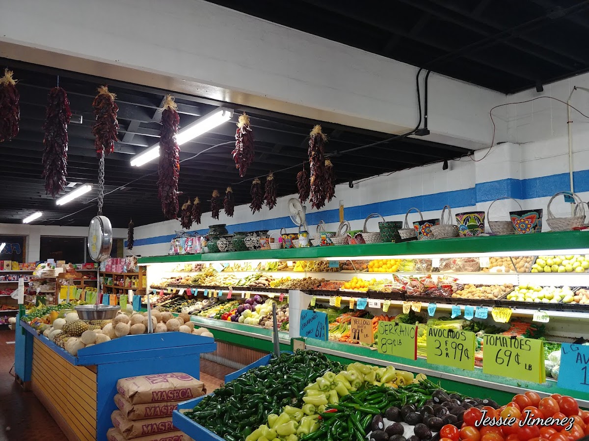 Inside Fruteria La Hacienda